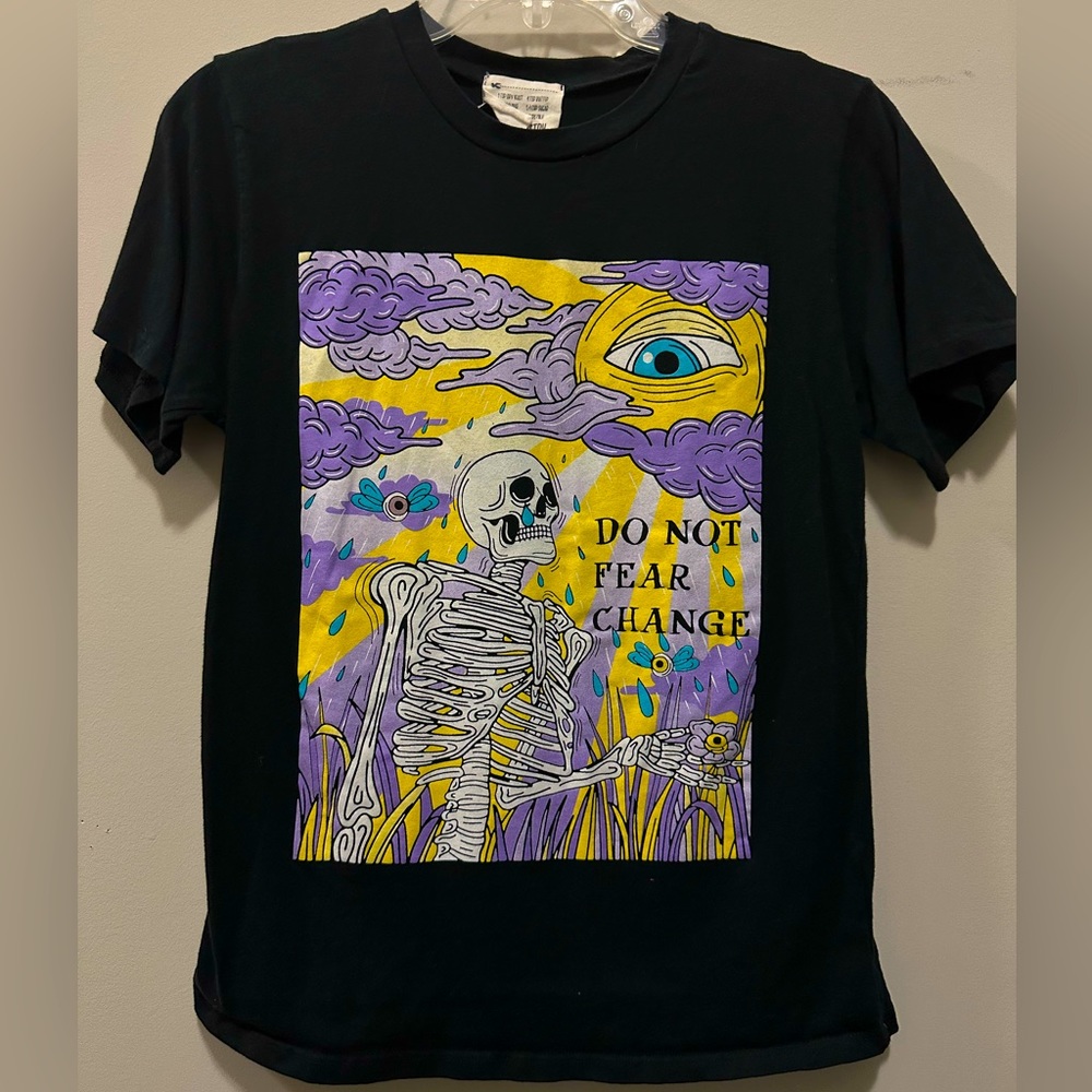 Graphic Tee with Skeleton and Quote